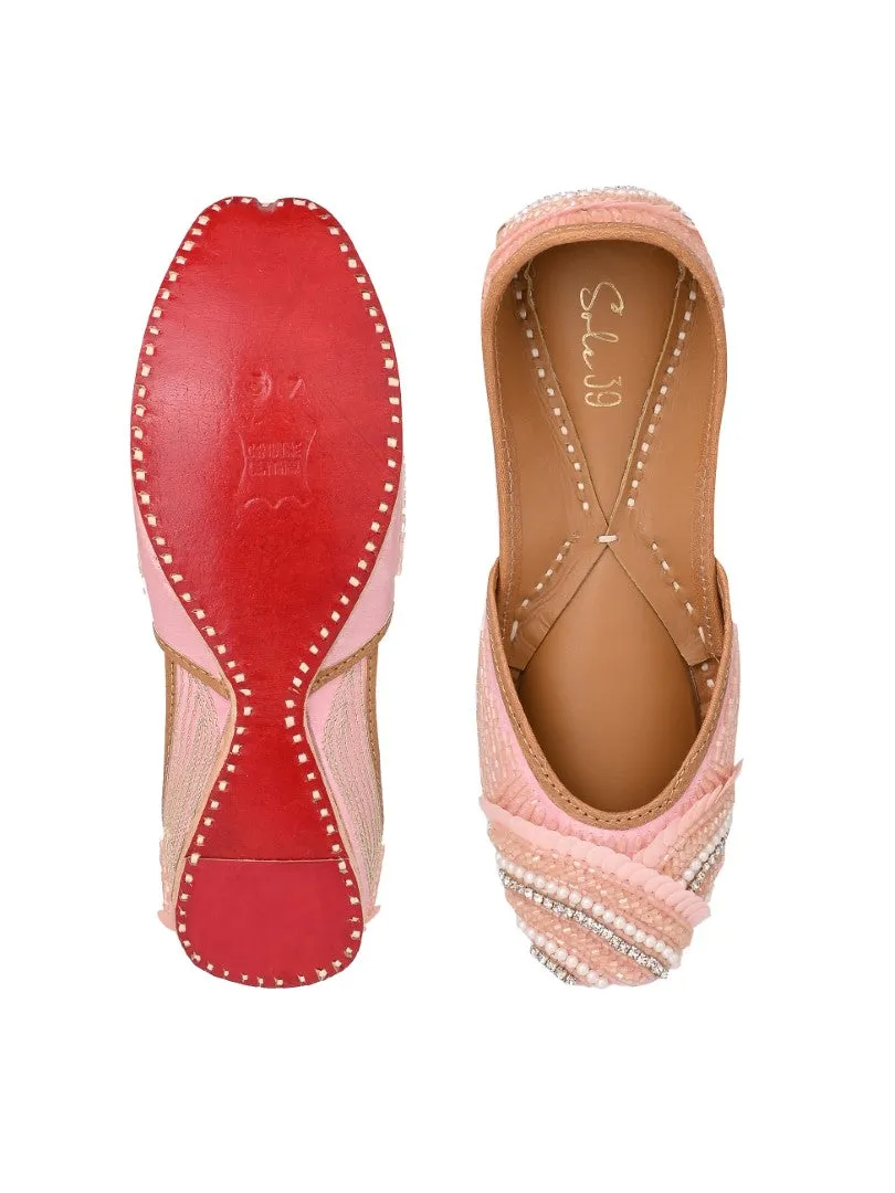 Hand embroidered pink jutti